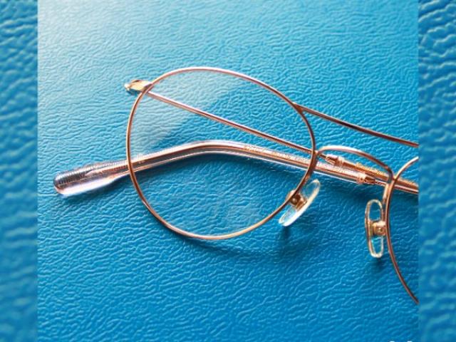 Les montures Vincent Kaes, des lunettes rétro chez votre opticien !